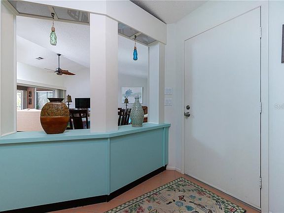 4th image of 310 Penrose Cir