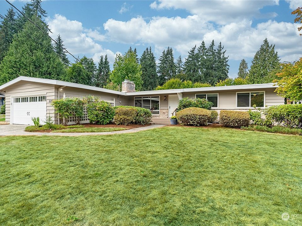 1st image of 1225 165th Avenue SE