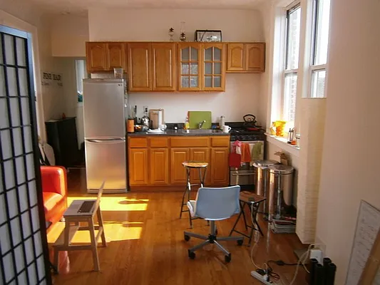 Rented by BLS Realty | media 8