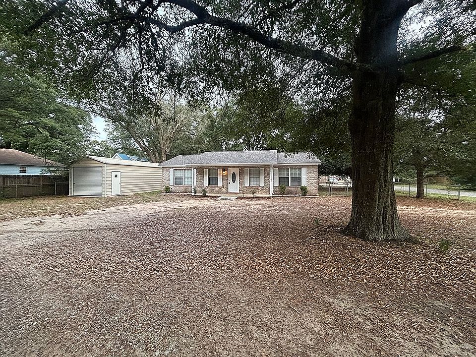 1st image of 5024 Glover Ln