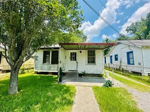 5127 Clayton Dr, Baton Rouge, LA 70805