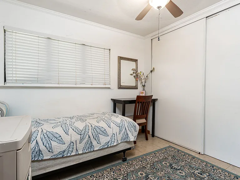 15 Kulanihakoi St #12D — Photo 19