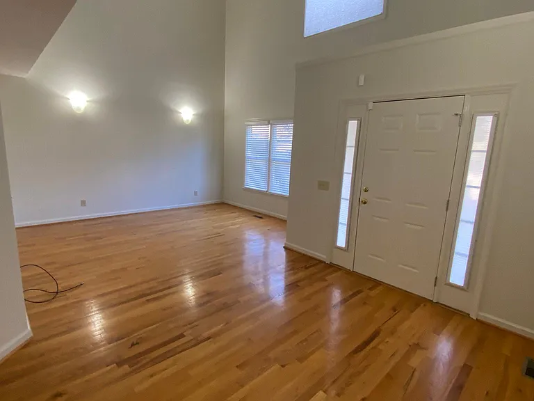 409 Spring Ave NW — Photo 20