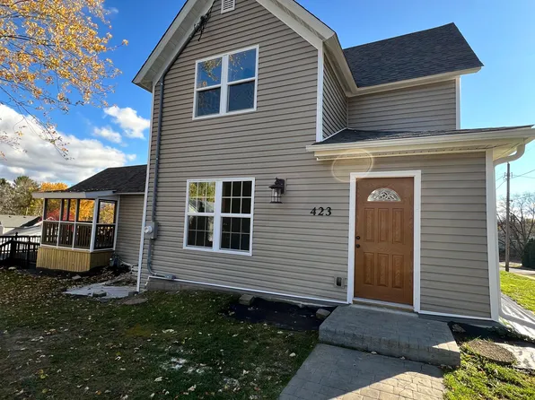 423 Hickory St W, Stillwater, MN 55082