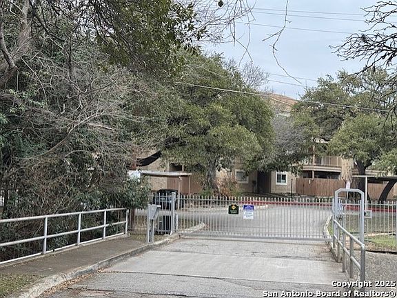 2nd image of 4119 Medical Dr #106C