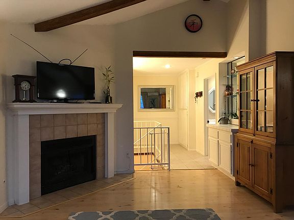 Leaving Room(TV is not included)