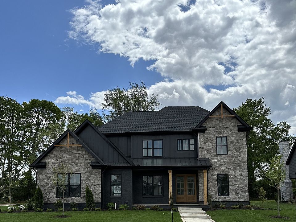 2nd image of 5705 Eaglemont Dr Lot 324