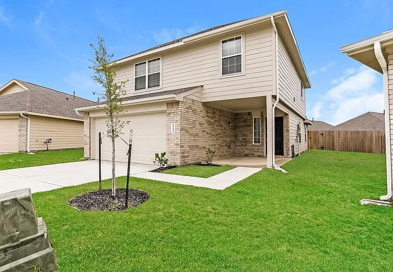 2550 Grayling Dr — Photo 3