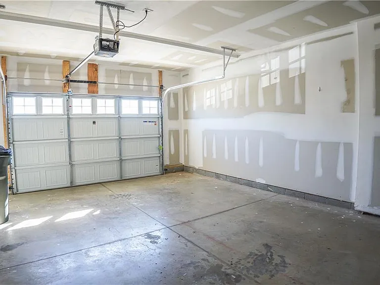 4024 Tin Roof Way #1 — Photo 18