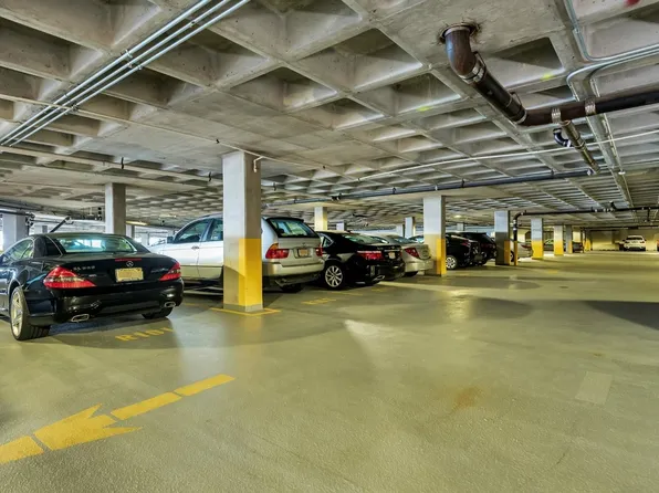 2006 Harmon Cove Tower image 20 of 43