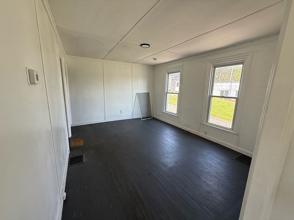 1st image of 522 W Main St #1