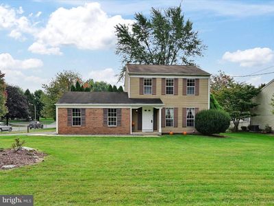 2476 State St, East Petersburg, PA, 17520