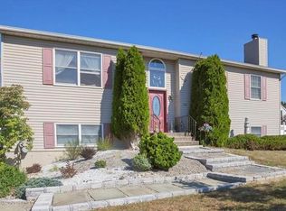 163 Heather Cir, Newburgh, NY 12550