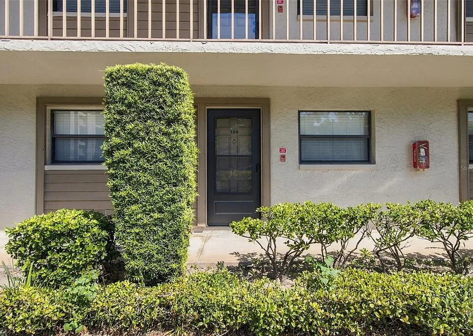 3036 Eastland Blvd #E105