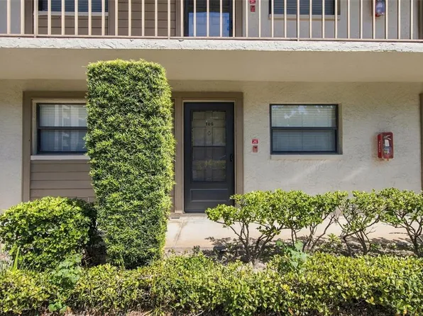 3036 Eastland Blvd Unit E105, Clearwater, FL 33761