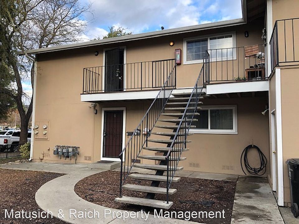 1st image of 5208 Snow Dr #3