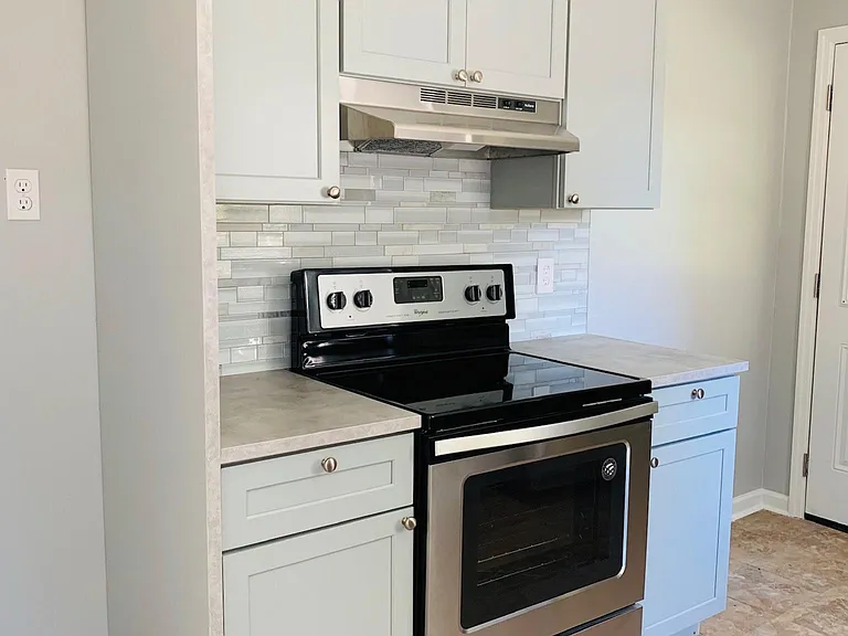 972 Welch St SE — Photo 6