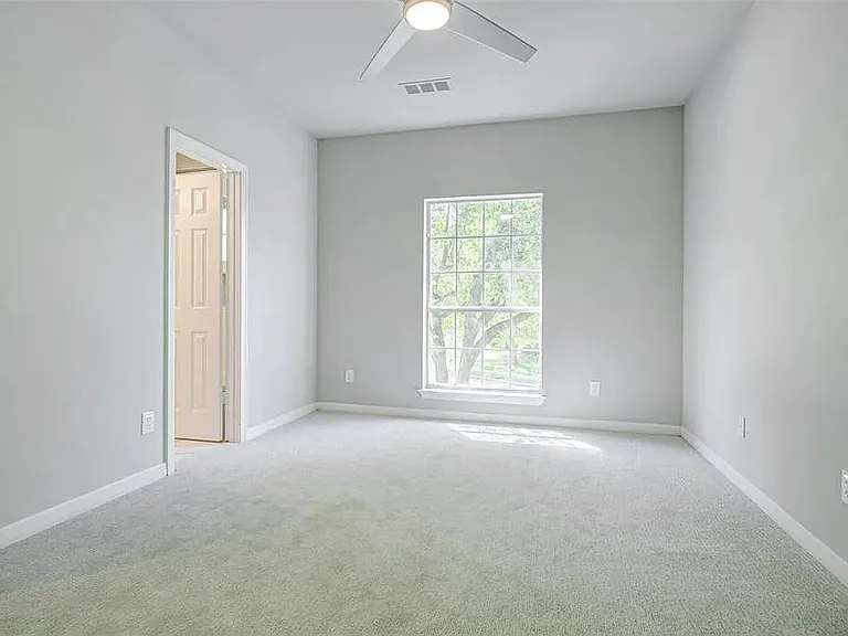 5009 Sail Creek Dr — Photo 19