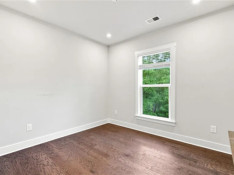 411 Riverclub Rd — Photo 15