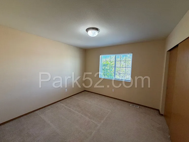 11328 185th St E — Photo 22