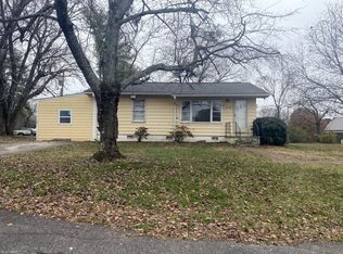 104 Peachtree St, Vonore, TN 37885
