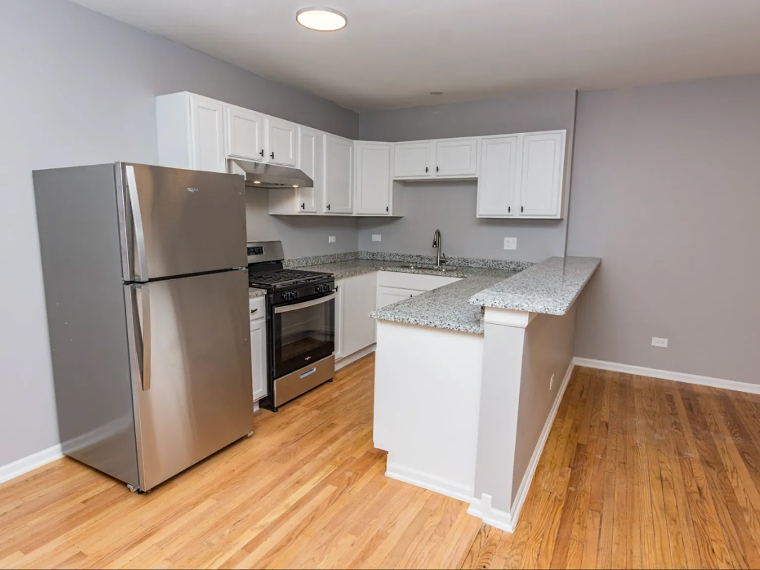 The Shore Residences 7350 S. Phillips Ave, Chicago, IL — Photo 1
