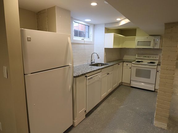 5th image of 2203 Floyd Ave Unit C