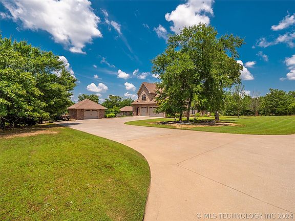 4th image of 119 Liberty Cir