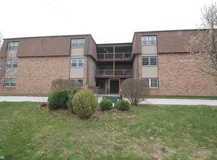 205 E Garfield St APT 1, Clarinda, IA 51632