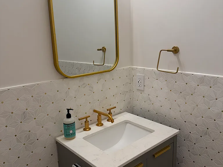 11514 Amherst Ave — Photo 7