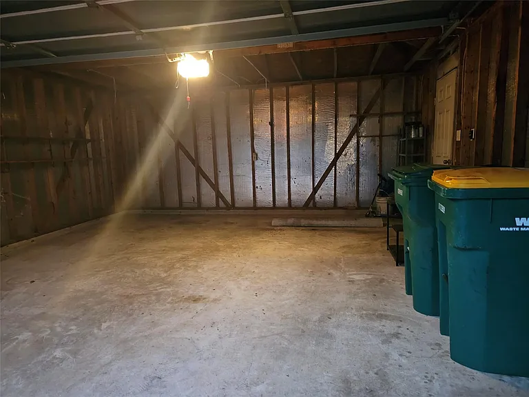 35 S Avonlea Cir — Photo 8