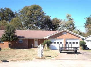 607 Marie Cv, Kennett, MO 63857