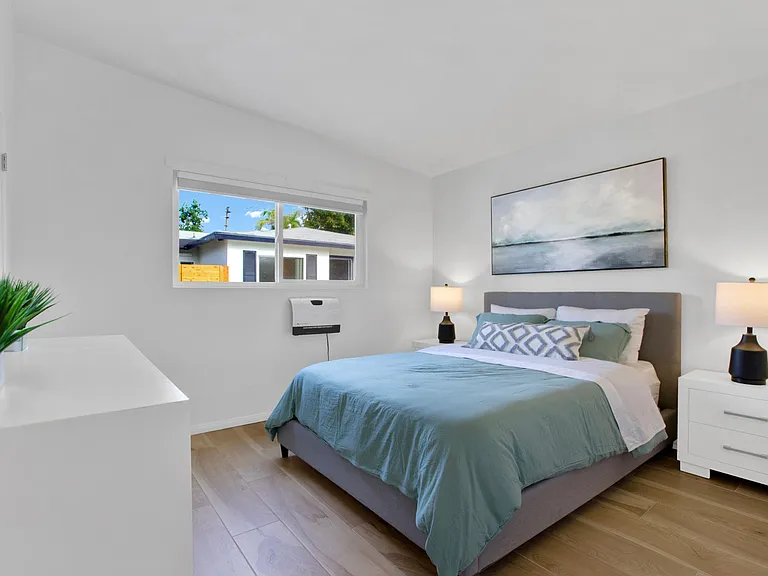 1153 Aloha Dr — Photo 6