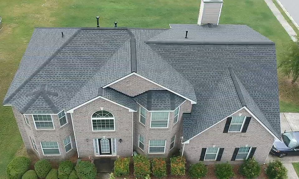 2nd image of 1933 Wilson Manor Cir