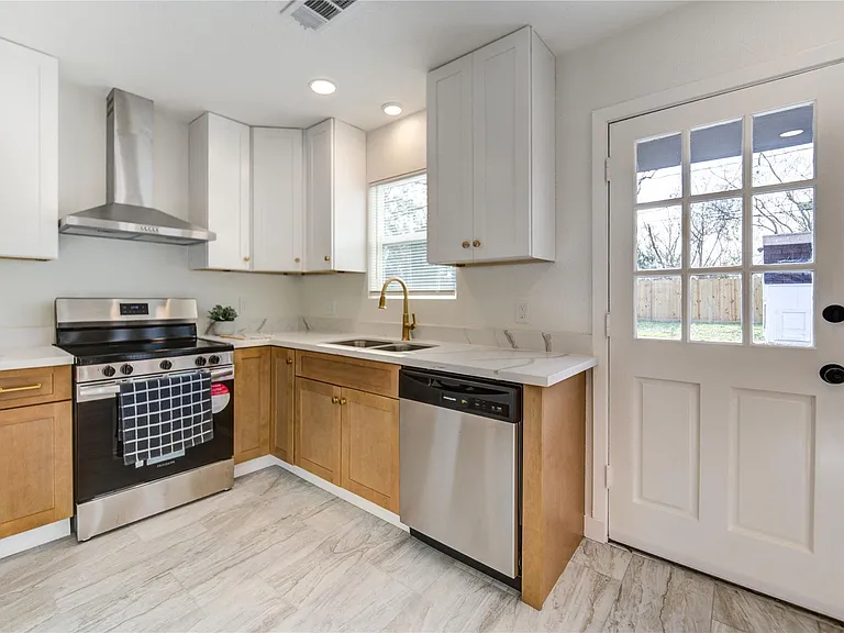 4117 Pinon Dr — Photo 24