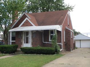 15670 Crescentwood Ave, Eastpointe, MI 48021