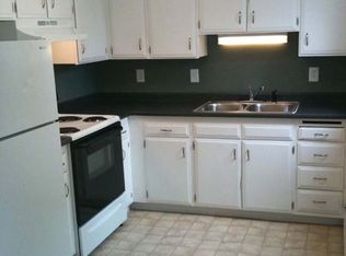 212 7th Ave APT 3, Fairbanks, AK 99701