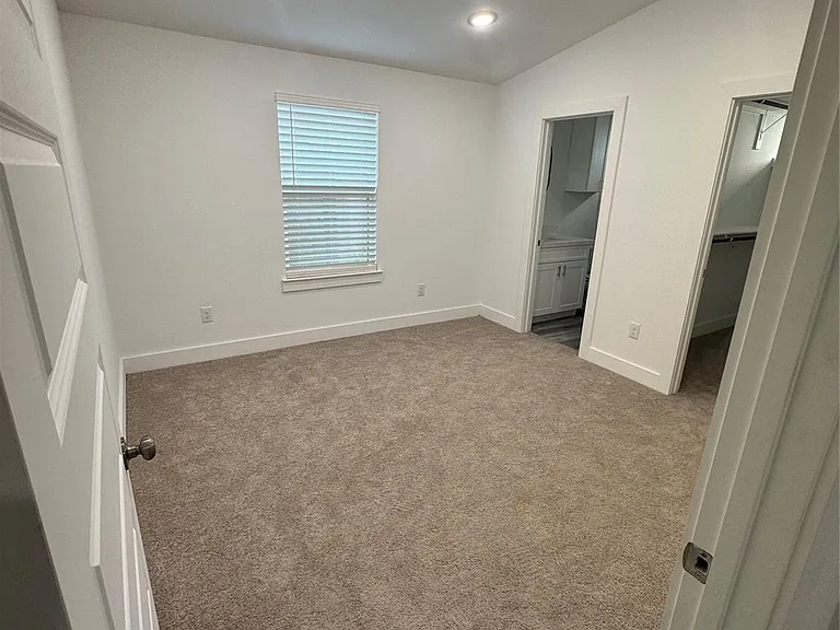 4604 Bricker St #A — Photo 9