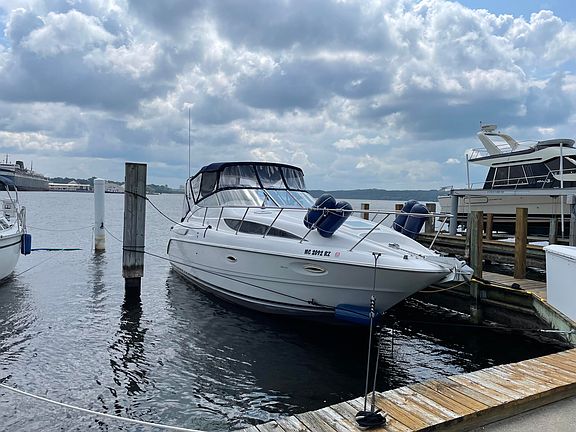 2nd image of 10 Harbor Dr Slip 9