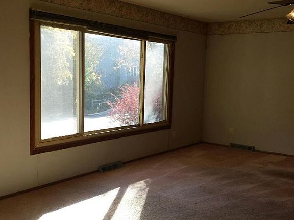 4th image of 1534 Dover Dr