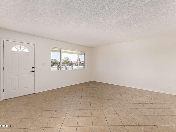 3rd image of 190 W SEAGOE Avenue