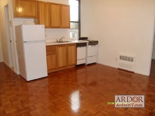 Rented by ArdorNY | media 28