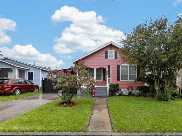 4409 Avenue K, Galveston, TX 77550
