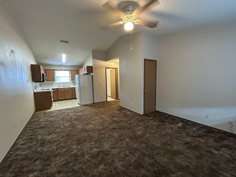 500 Shady Grove Rd #7 — Photo 13