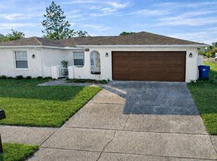 8235 Red Cedar Dr, Port Richey, FL 34668