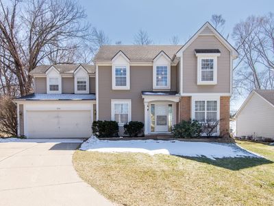 1256 Glenwood Ct, Walled Lake, MI, 48390