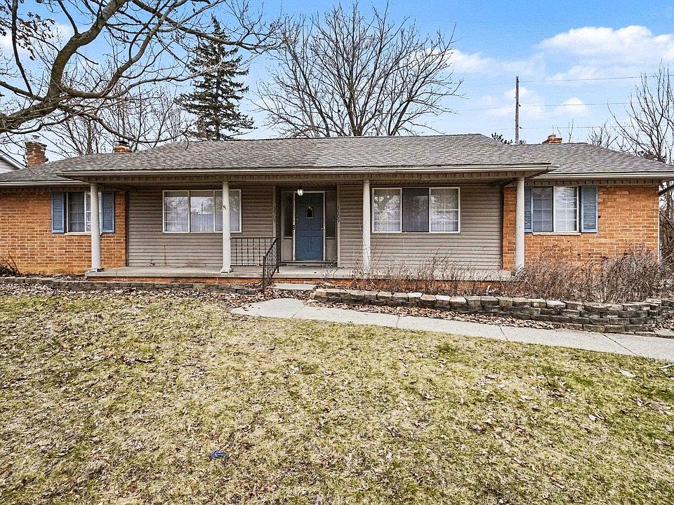 1st image of 3509 Ridgecliffe Dr