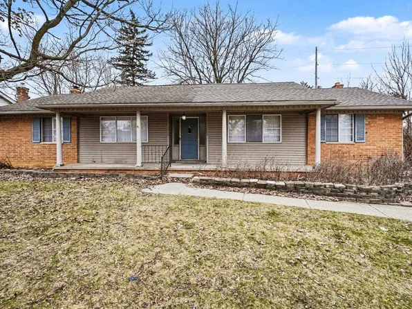 3505 Ridgecliffe Dr, Flint, MI 48532
