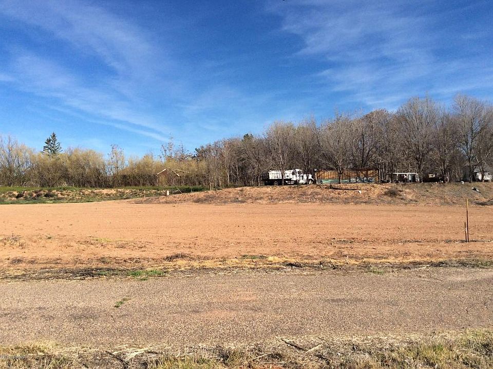 1st image of 1650 W Copper Cir