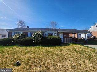 1736 Heritage Ave, Lancaster, PA 17603